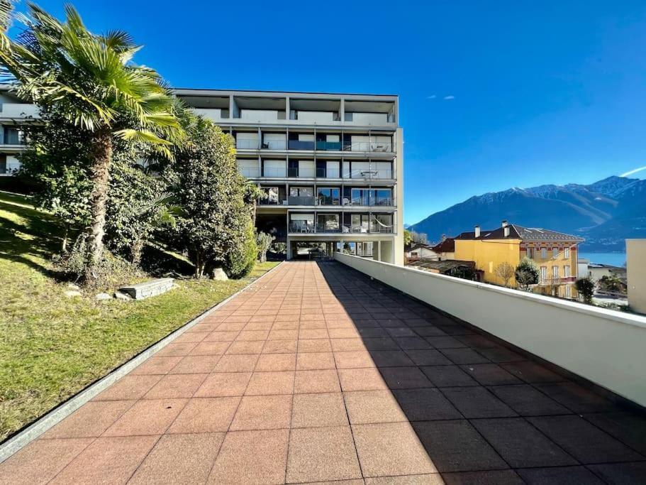 Bright Tiny Studio - Shared Pool & Sauna - Free Parking - Air Condition Muralto Eksteriør bilde
